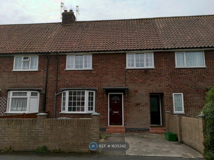 2 Bedroom Terraced House To Rent In Crossfield Crescent, York, YO19