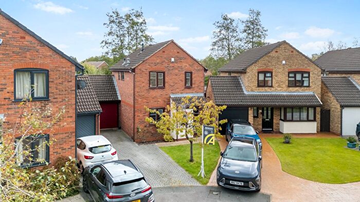 3 Bedroom Detached House For Sale In Rockingham Close, Birchwood, WA3