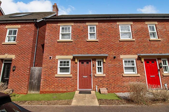 2 Bedroom Terraced House To Rent In Chibnall Close, Kempston, Bedford, MK42