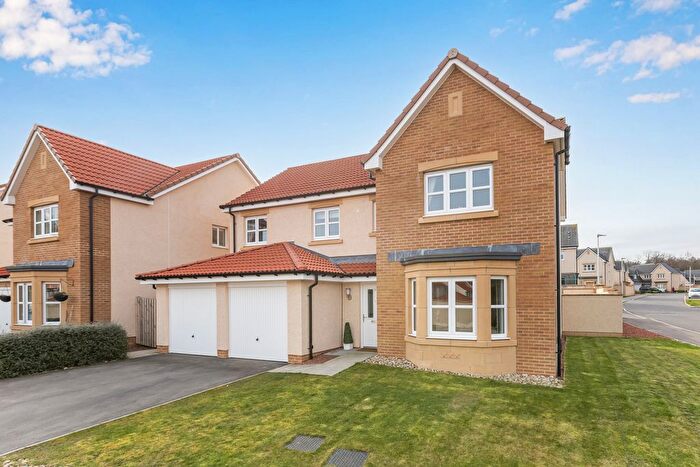 5 Bedroom Detached House For Sale In Burn Grange Park, Newtongrange, Dalkeith, EH22