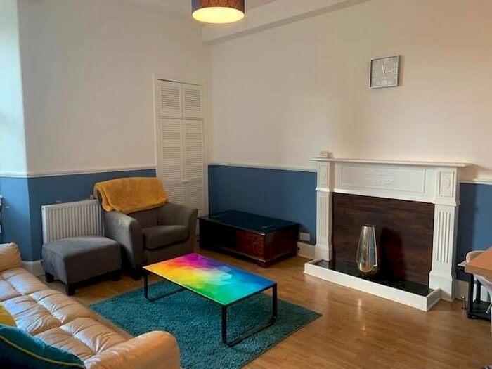 1 Bedroom Flat To Rent In Restalrig Road South, Edinburgh, EH7