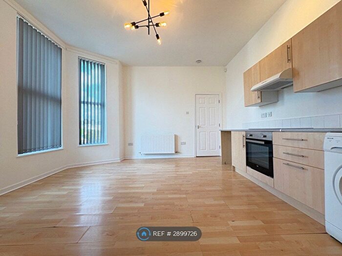 1 Bedroom Flat To Rent In Victoria Road, Liverpool, L13