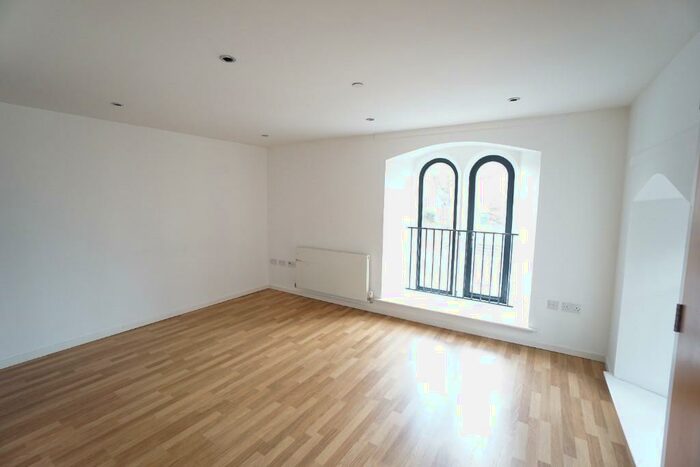 1 Bedroom Flat To Rent In East Street, Bristol, BS3