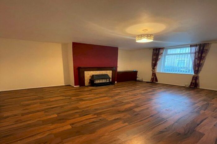 3 Bedroom Property To Rent In Cog Lane, Burnley BB11