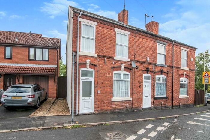 2 Bedroom House To Rent In Hill Street, Netherton, Dudley, West Midlands, DY2
