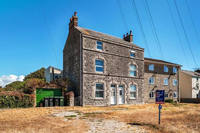 4 Bedroom Semi Detached House For Sale In Weston Street, Portland, DT5