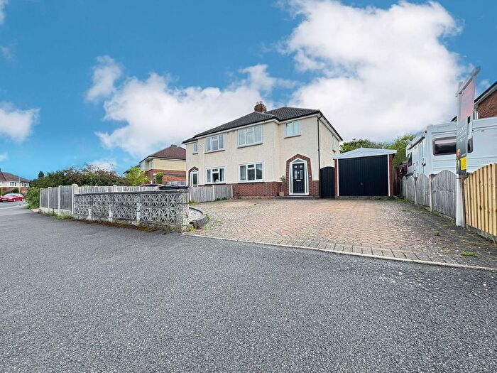 3 Bedroom Semi-detached House For Sale In St. Cuthberts Crescent, Albrighton, Wolverhampton, WV7
