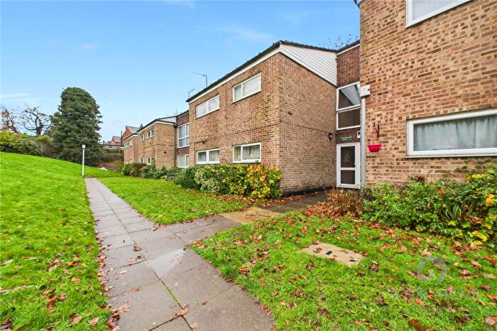 2 Bedroom Flat For Sale In Lone Pine Court, Brixworth, Northampton, Northamptonshire, NN6