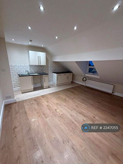 1 Bedroom Flat To Rent In East Parade, Harrogate, HG1