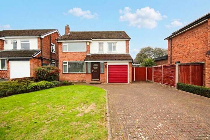 4 Bedroom Detached House For Sale In Sandown Crescent, Cuddington, CW8