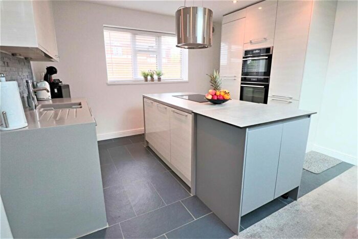 2 Bedroom Detached Bungalow For Sale In Julian Way, Hopton-on-sea, Great Yarmouth, NR31