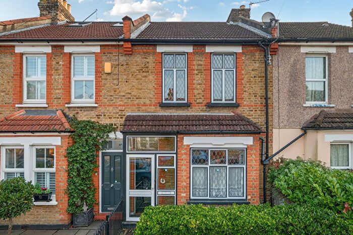 2 Bedroom Terraced House For Sale In Albert Road, Bromley, BR2