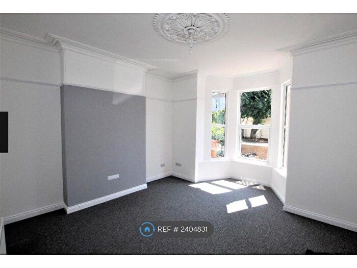 2 Bedroom Flat To Rent In Gifford Terrace Road, Plymouth, PL3