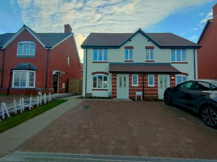 3 Bedroom Semi-Detached House To Rent In Sugar Beet Avenue, Allscott, Telford, TF6