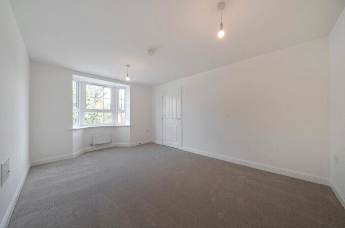 4 Bedroom Detached House To Rent In Wilstone Street, Broughton, Aylesbury, HP22