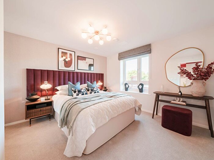 2 Bedroom Flat For Sale In "The Kinver" At Barton Hill Drive, Minster On Sea, ME12