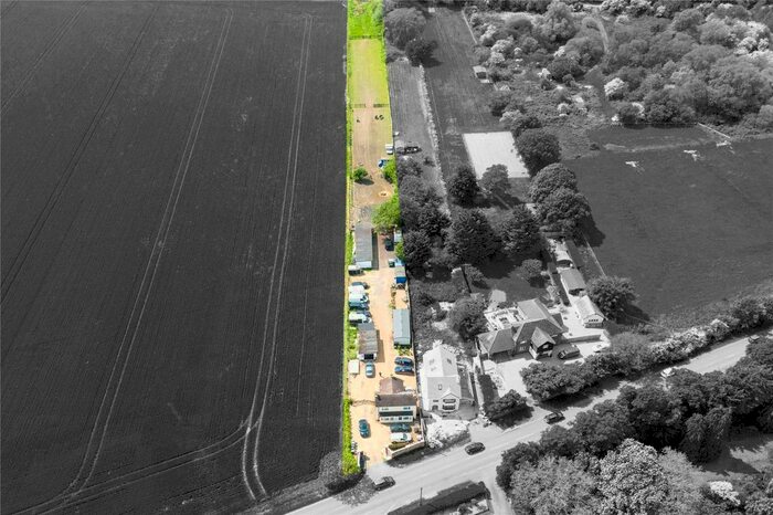 3 Bedroom Property For Sale In Sandy Road, Willington, Bedford, Bedfordshire, MK44