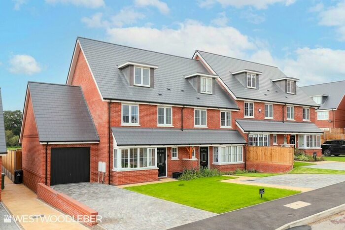 4 Bedroom Terraced House To Rent In Scholars Avenue, Broxbourne, EN10