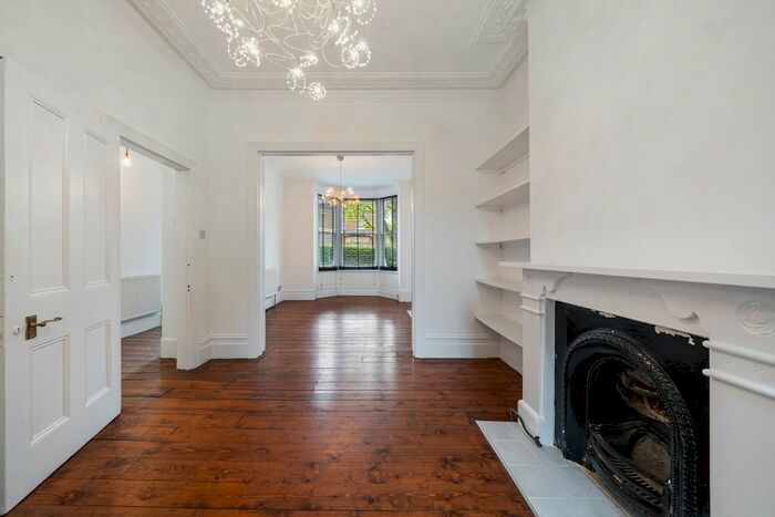 3 Bedroom Terraced House To Rent In Grenville Road, London, N19