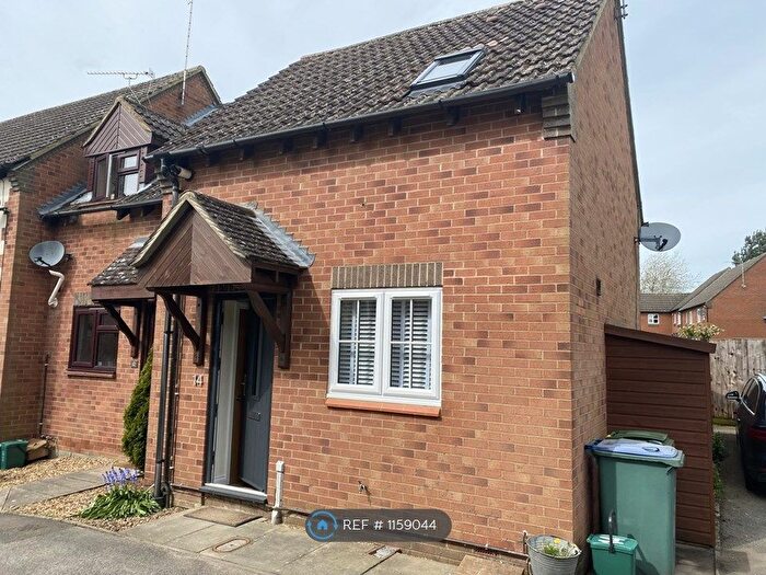 1 Bedroom End Of Terrace House To Rent In Angels Close, Winslow, MK18