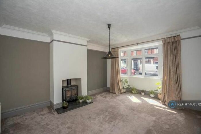 3 Bedroom Semi-Detached House To Rent In High Street, Seal, Sevenoaks, TN15