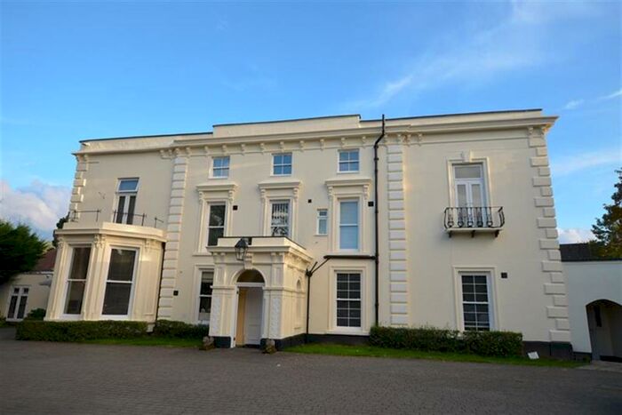 1 Bedroom Apartment To Rent In Buckhurst Hill House, Queens Road, Buckhurst Hill, IG9