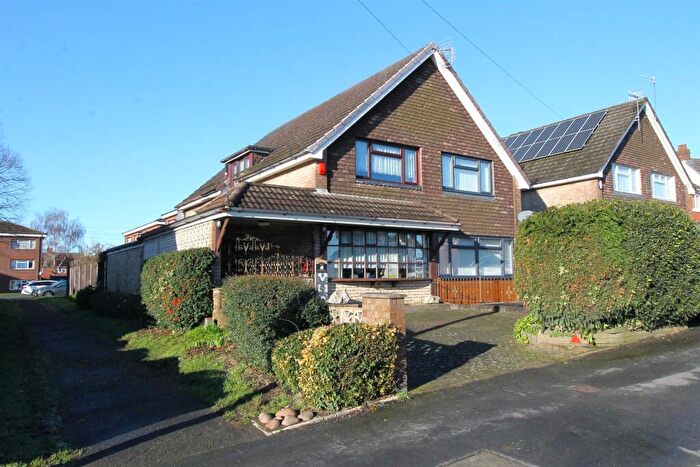 2 Bedroom Semi-Detached House For Sale In Commonside, Brierley Hill, DY5