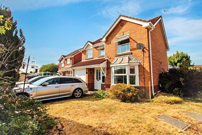 4 Bedroom Detached House For Sale In Pear Tree Hey, Yate, Bristol, BS37