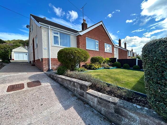 3 Bedroom Semi-detached Bungalow For Sale In Cambrian Drive, Rhos On Sea, LL28