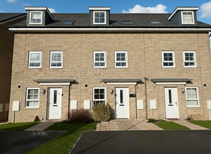 3 Bedroom Town House For Sale In Cheltenham Crescent, Lightfoot Green, Preston, PR4