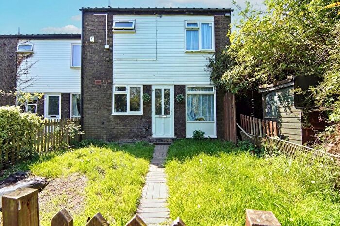 3 Bedroom End Of Terrace House For Sale In March Way, Coventry, CV3