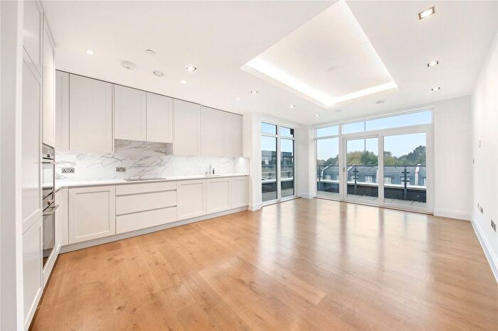 2 Bedroom Flat To Rent In Renaissance Square Apartments, Palladian Gardens, London, W4