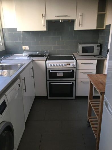 1 Bedroom Flat To Rent In Surr Street, London, N7