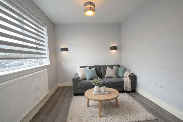 1 Bedroom Flat To Rent In Merton Road, London, SW18