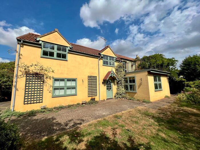 5 Bedroom Property To Rent In Kenny Hill, Bury St. Edmunds, IP28