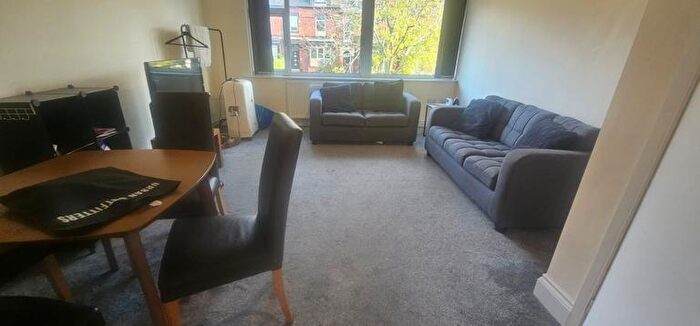 2 Bedroom Terraced House To Rent In Ash Grove, Leeds, West Yorkshire, LS6