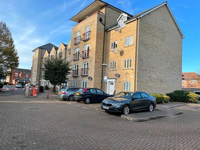 2 Bedroom Flat For Sale In Star Lane, Ipswich, Suffolk, IP4