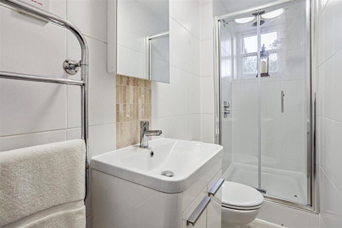 3 Bedroom Flat To Rent In Portnall Drive, Wentworth, Virginia Water, GU25