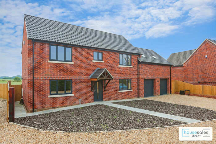 5 Bedroom Detached House For Sale In Melton Road Ab Kettleby, Melton Mowbray, LE14