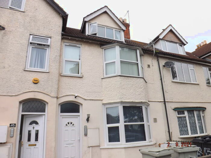 1 Bedroom Flat To Rent In Dorothy Avenue, Skegness, PE25