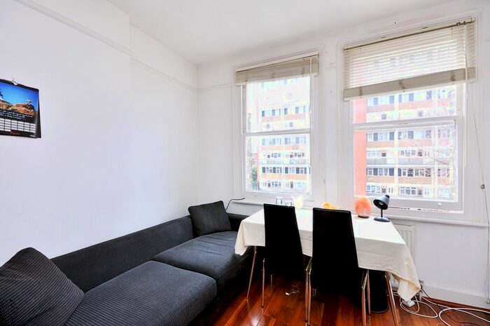 2 Bedroom Flat To Rent In Lisgar Terrace, London, W14