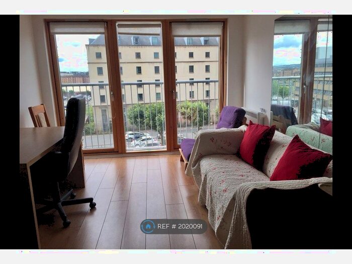 2 Bedroom Flat To Rent In Argyle Street, Glasgow, G2