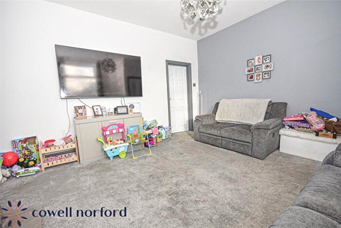 2 Bedroom Terraced House For Sale In Leach Street, Milnrow, Rochdale, Greater Manchester, OL16