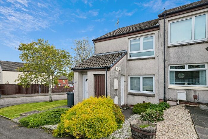 1 Bedroom Flat To Rent In Ryat Green, Newton Mearns, Glasgow, East Renfrewshire, G77