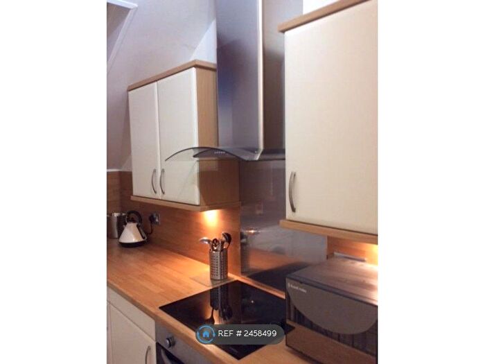 2 Bedroom Flat To Rent In Princes Street, Inverurie, AB51