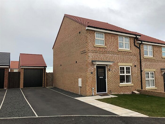 3 Bedroom Semi-Detached House To Rent In Mercers Way, Alnwick, Northumberland, NE66