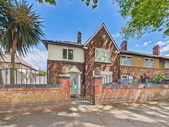 3 Bedroom End Of Terrace House For Sale In Lisburn Lane, Tuebrook, Liverpool., L13