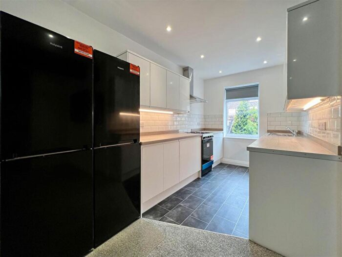 5 Bedroom Maisonette To Rent In Westgate Road, Newcastle Upon Tyne, NE4