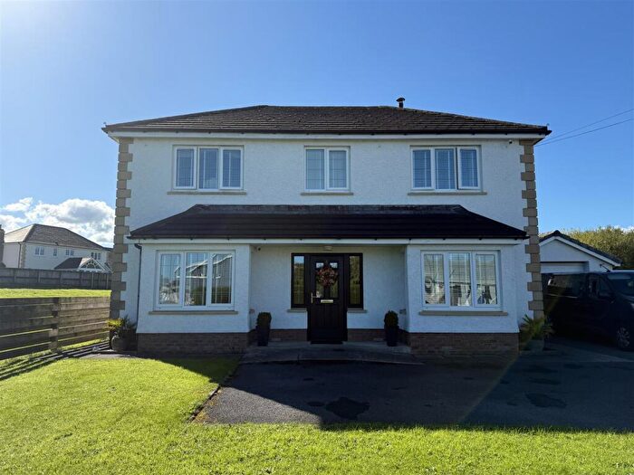 3 Bedroom Detached House For Sale In Penygroes Road, Blaenau, Ammanford, SA18