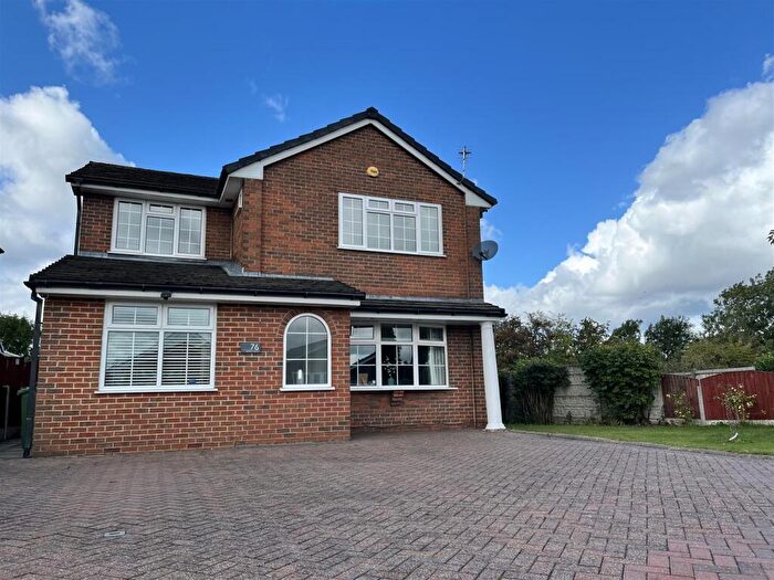 4 Bedroom Detached House For Sale In Bristol Avenue, Ashton-Under-Lyne, OL6